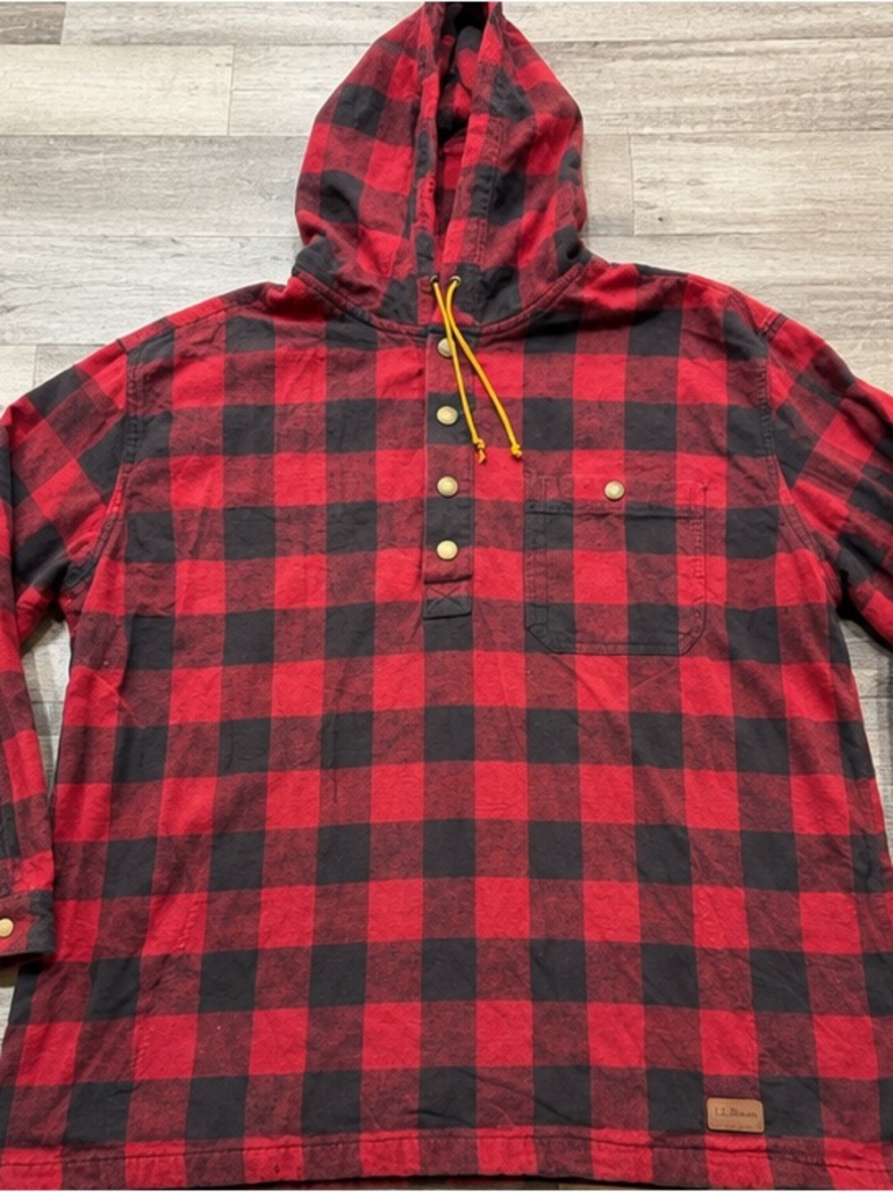 L.L.Bean Mens XL Buffalo Plaid Hooded Flannel Pullover Red Black Snap Shirt